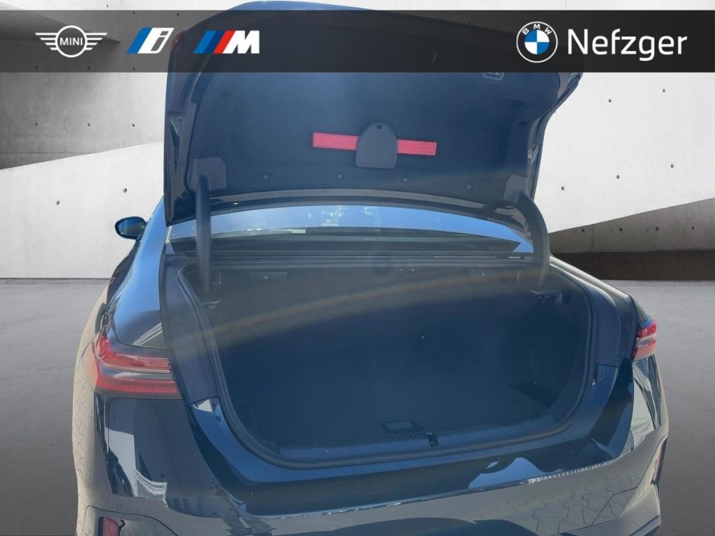 BMW i5 xDrive40 Limousine M Sport Park-Assistent HUD foto 6