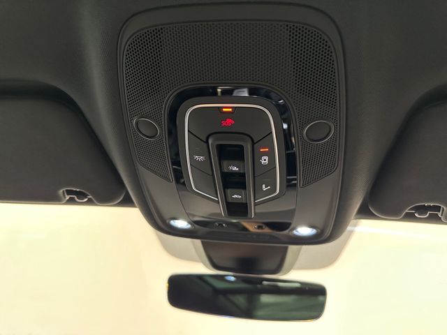 Q7 50 TDI QUAT 7-SITZER S LINE MATRIX+PANO+STAND