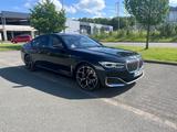 BMW 740d xDrive-H&K - Scheckheftgepfl. - Schiebedach - gebrauchte BMW 740 aus dem Jahr 2020