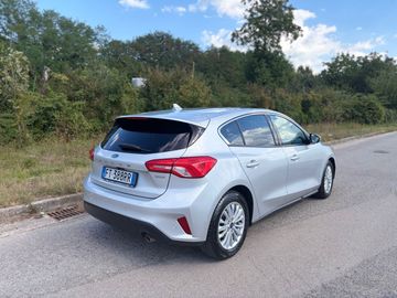 Ford Focus - 3