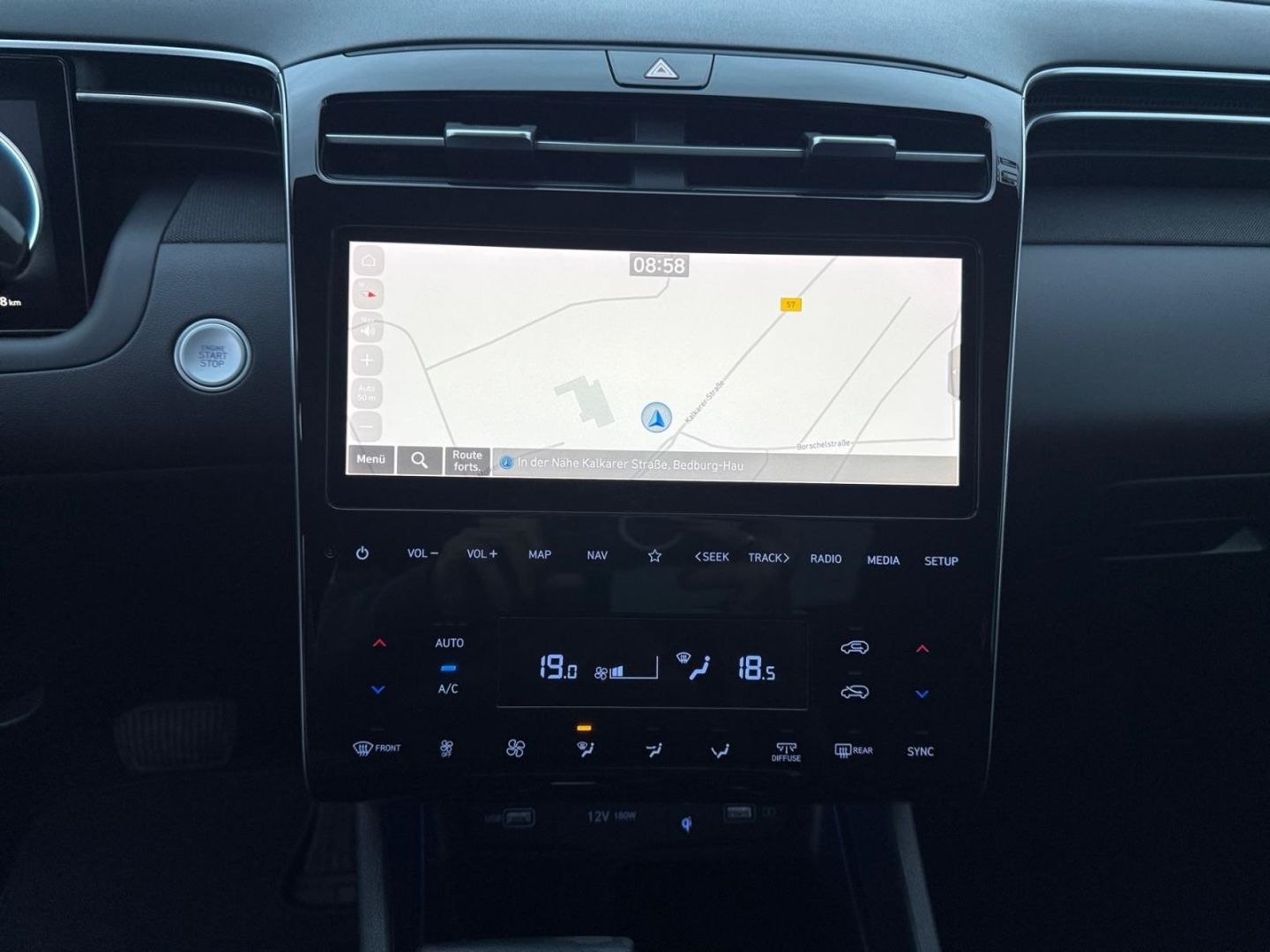 Fahrzeugabbildung Hyundai Tucson Trend 1.6 CRDi 7-DCT4WD Sitzheizung Klima