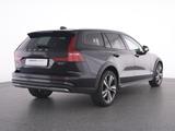 Volvo V60 Cross Country B4 AWD PLUS AHK+LM 19''+PANO - Volvo V60 Cross Country aus 2024