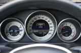 Mercedes-Benz E 200 CGi 7G Limousine Avantgarde *WENIG KM* - gebrauchte Mercedes-Benz E 200 aus dem Jahr 2014