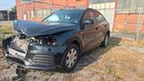 Audi Q3 basis 2.0 TDI Pano AHK S-line - Audi: Unfallwagen