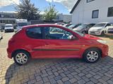 Peugeot 206 + Basis 1.4  75 PS Tüv neu Klima 2.Hand - Peugeot 206: 1.4