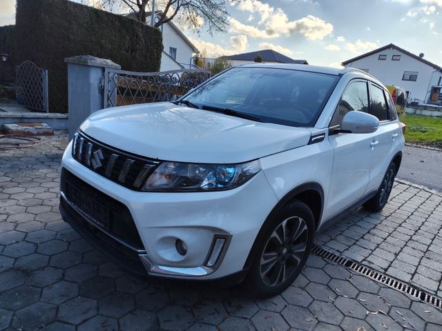 Suzuki Vitara 1.4 Comfort+ 4x4 Navi Led Panor Ahk Kamer