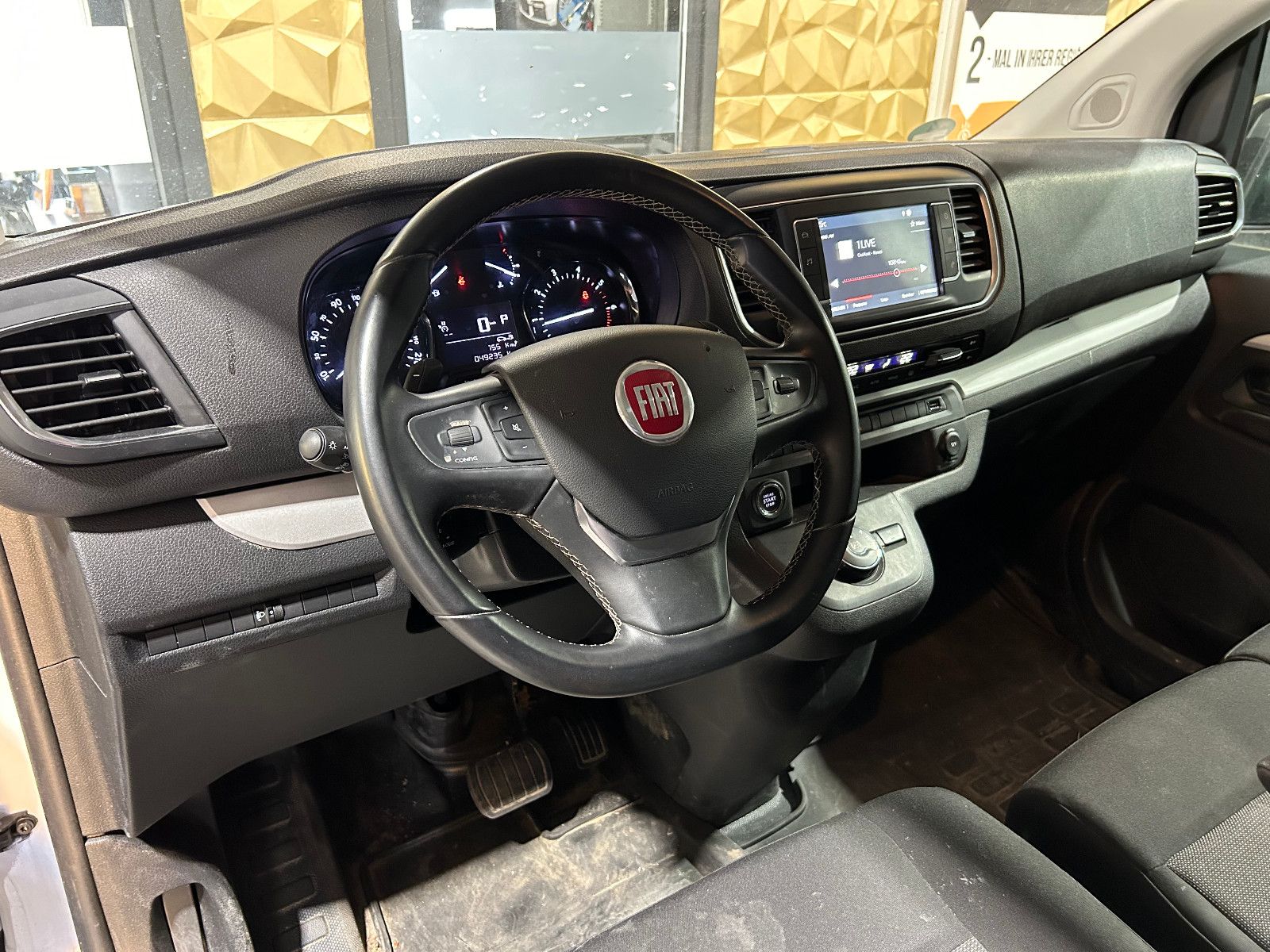 Fahrzeugabbildung Fiat Scudo L2 Basis/360°/APPLE/KLIMA/3-SITZ