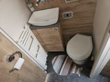Frankia 740 GD Luxury, Hubstützen, Festtanktoilette - Offers matching your search criteria