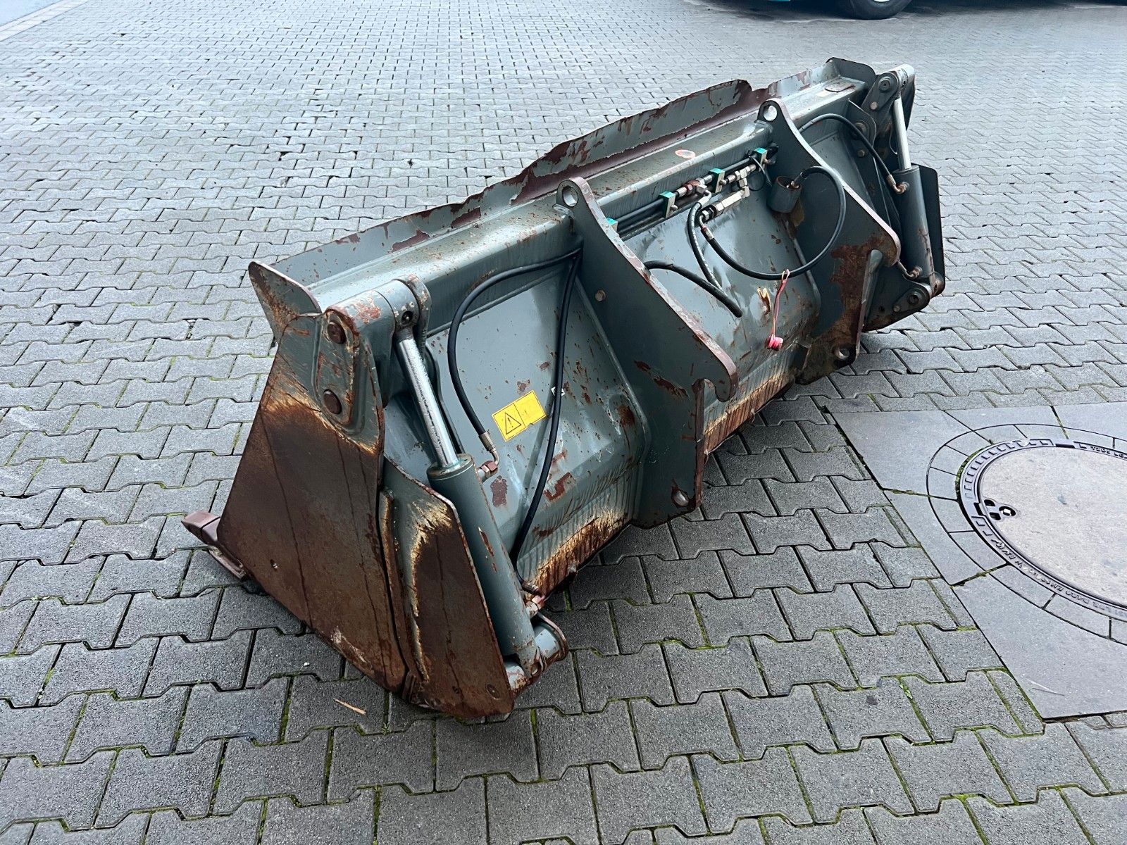 Fahrzeugabbildung Andere Klappschaufel / Zettelmeyer / Volvo CAT JCB