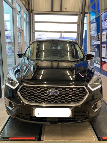 Ford Kuga 2,0 TDCi 4x4 132kW Vignale PowerShift V...