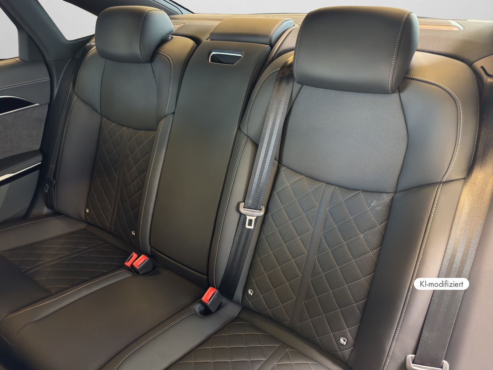 Audi S8 - Bild 16