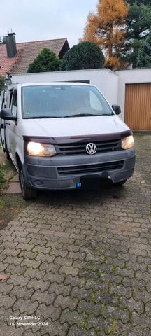 Volkswagen T5 transporter