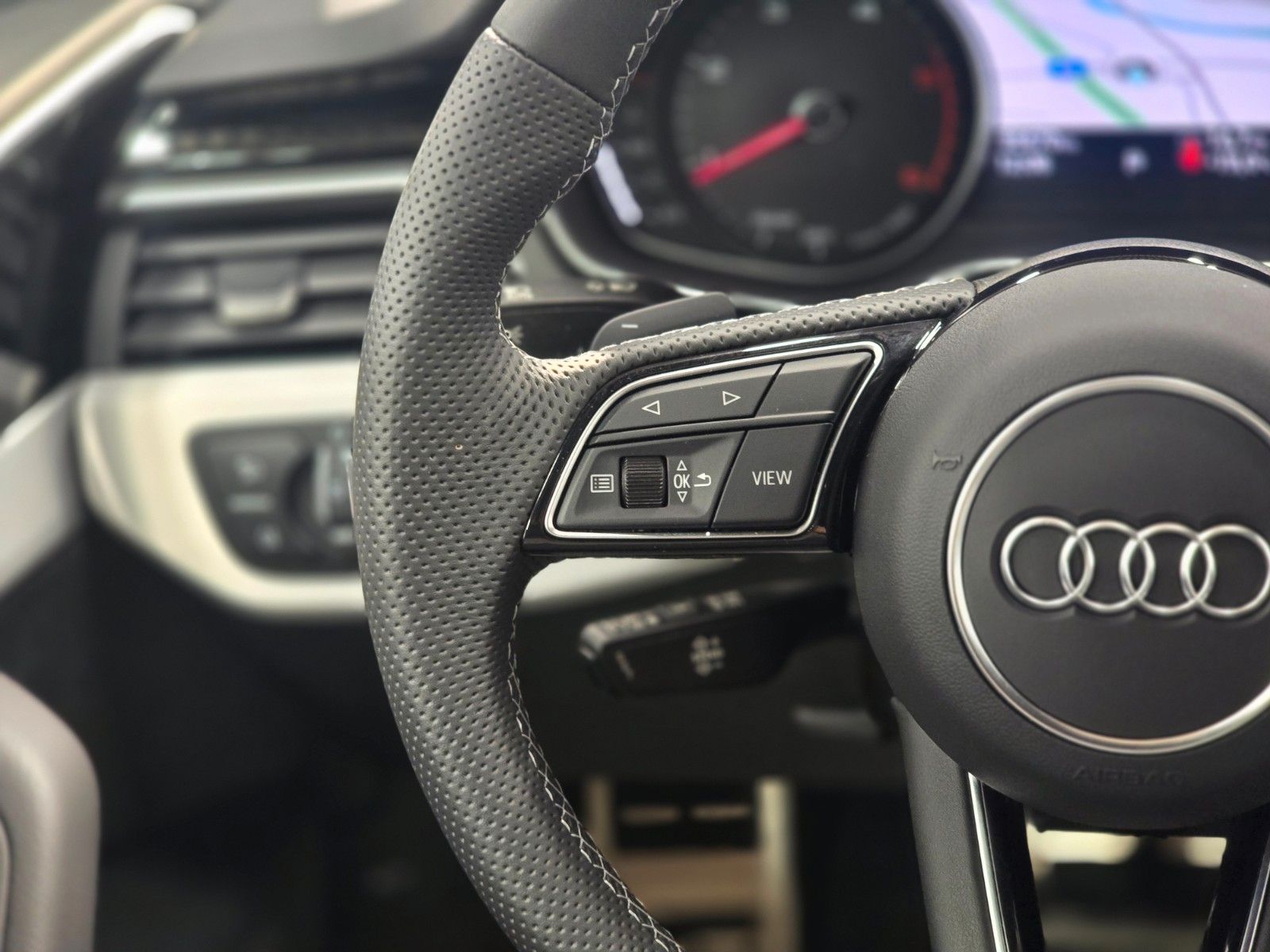 Audi A4 35 Avant 2.0 TDI S-tronic 2X S line/LED/Navi foto 21