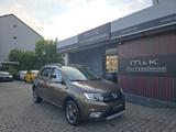 Dacia Sandero II Stepway Celebration - Dacia Gebrauchtwagen in Frankfurt
