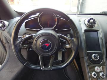 2012 Mclaren MP4-12C — миниатюра 25