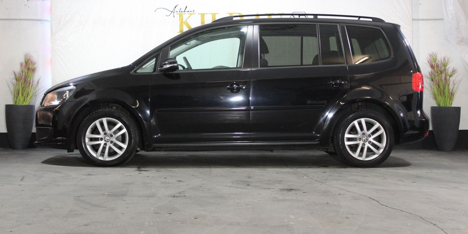VW Touran Comfortline Klimaautomatik Sitzheiz. AHK