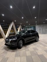 Audi Q5 2.0 TFSI S tronic quattro sport sport - Audi Q5 in Essen