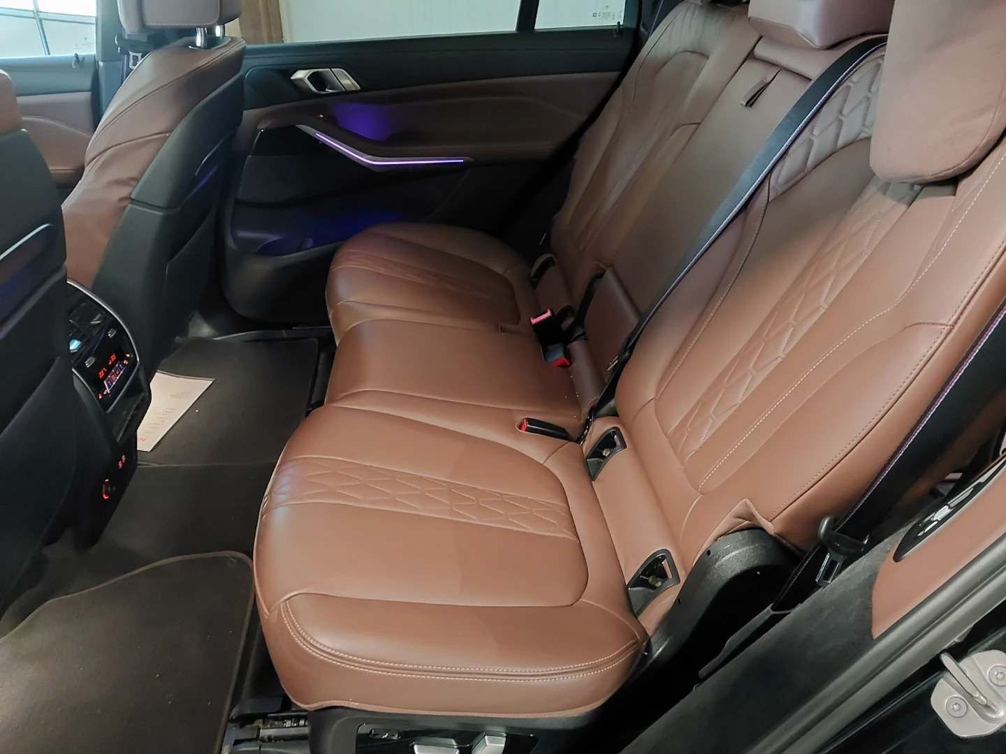 Fahrzeugabbildung BMW X7 xDrive 40 d M Sport PRO|SKY-LOUNGE|7-SITZE|