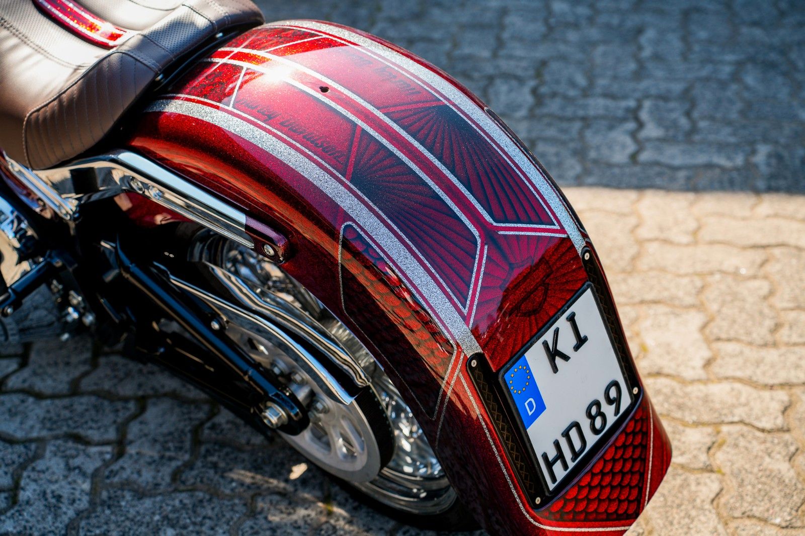 Fahrzeugabbildung Harley-Davidson FAT BOY FLFBS 114 MY24 - Chicano Umbau- Custom