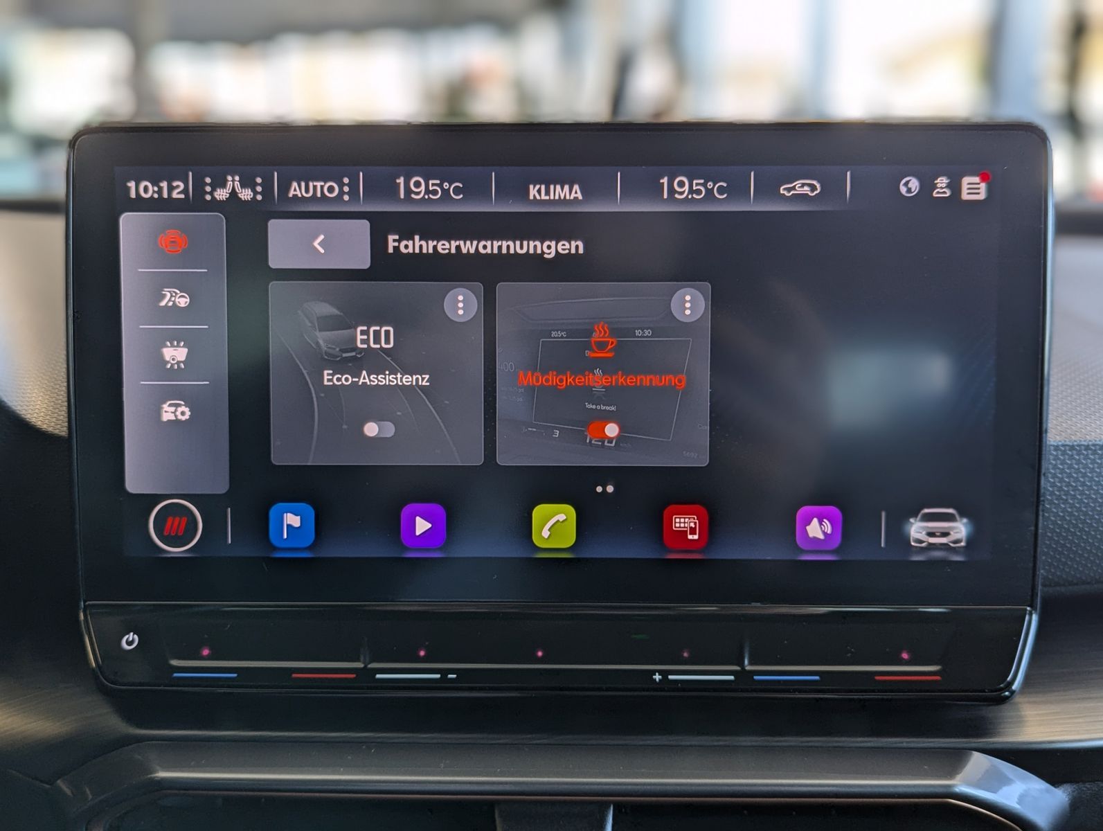 Fahrzeugabbildung CUPRA Leon 1.5eTSI DSG Matrix Cam Vision+ Full Link