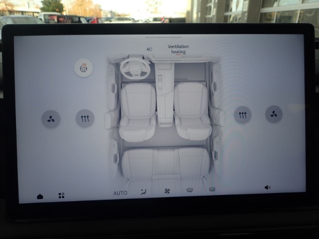 Fahrzeugabbildung BAIC BJ30 4WD HEV El. Panodach Leder Memory Sitze 360