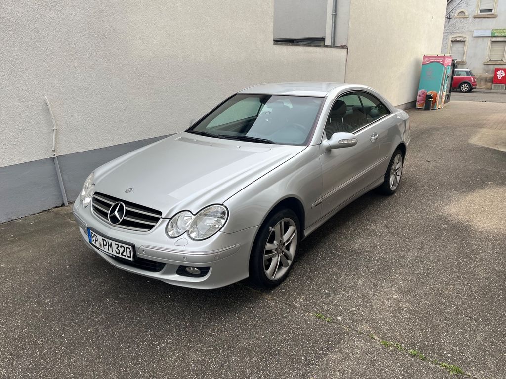 Mercedes-Benz CLK 200