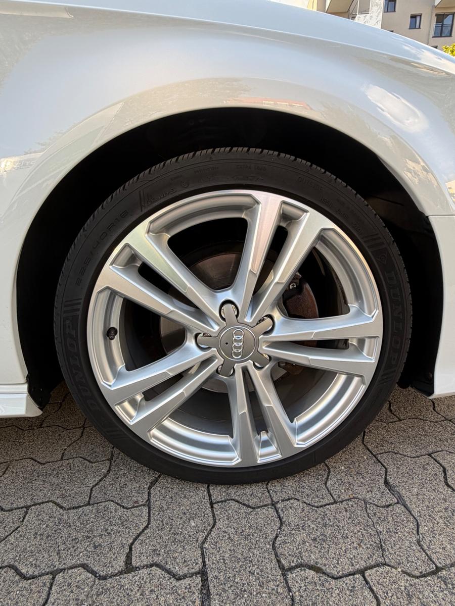 Audi A3 Sportback 1.5 TFSI S line / Virtual Cockpit