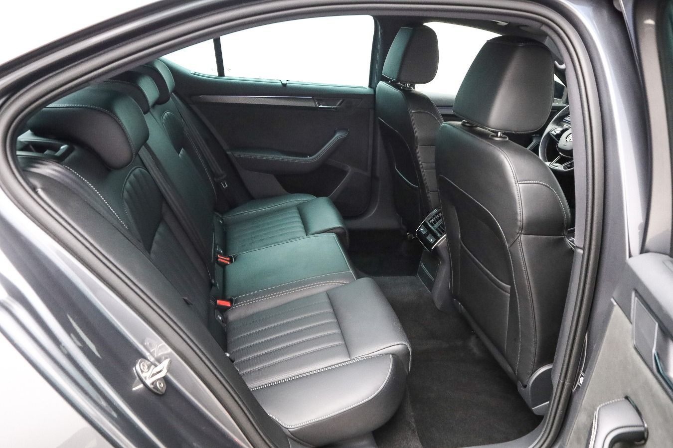 Skoda Superb - Bild 14