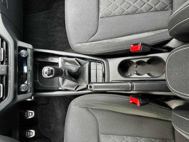 Scala Style KAMERA,LED;PDC;KESSY;CARPLAY
