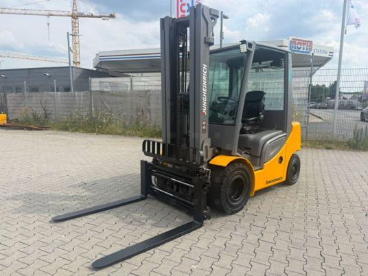 Jungheinrich DFG 425s Baujahr 2019/ Stunden 10735 HH 5500