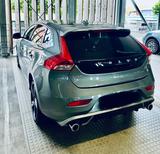 Volvo V40 D3 Geartronic R-Design - Volvo V40: R Design