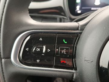Fiat 500 e Icon KeyLess+Navi+SHZ+LM+PDC+SoundSys+AUT