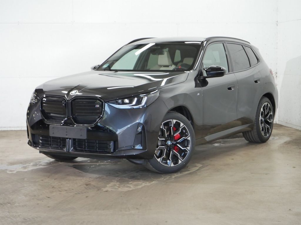 2025 BMW X3 M50