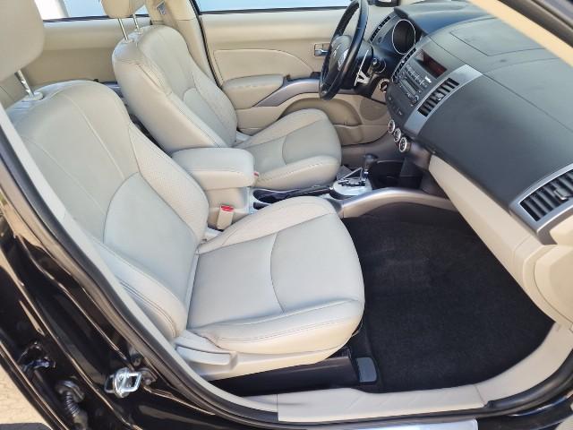 Mitsubishi Outlander  XL*4-WD*Automatik*Leder*Glasdach*2.Ha