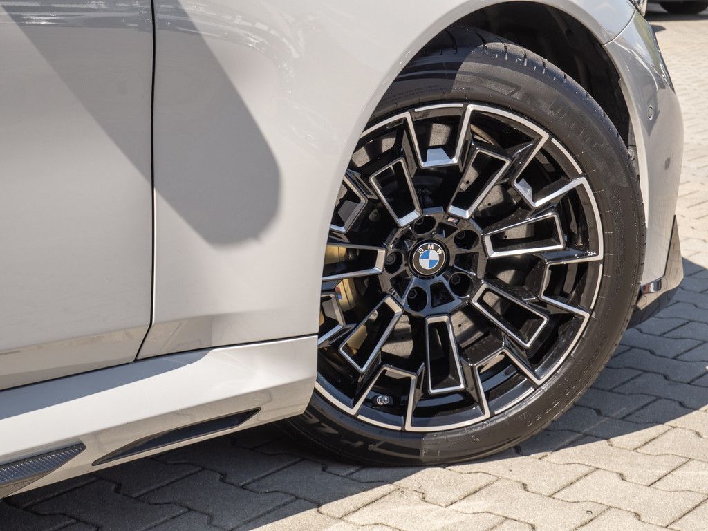 BMW M5 xDrive INDIVIDUAL UPE:181.100,- 0,5% 360° B&W foto 5