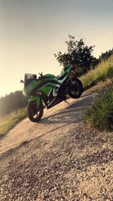 Kawasaki Ninja 300 - KAWASAKI NINJA 300