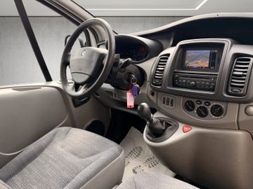 Renault Trafic - 10