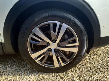 Bild 10 Peugeot 5008 1.2 Allure Pack - 7SITZE,360KAMERA,NAVI,SZG