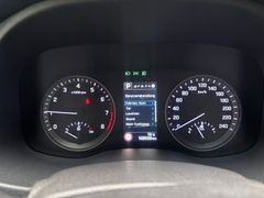 HYUNDAI Tucson 1.6 Premium 4WD*LED*Navi*Sitzh*Pano*