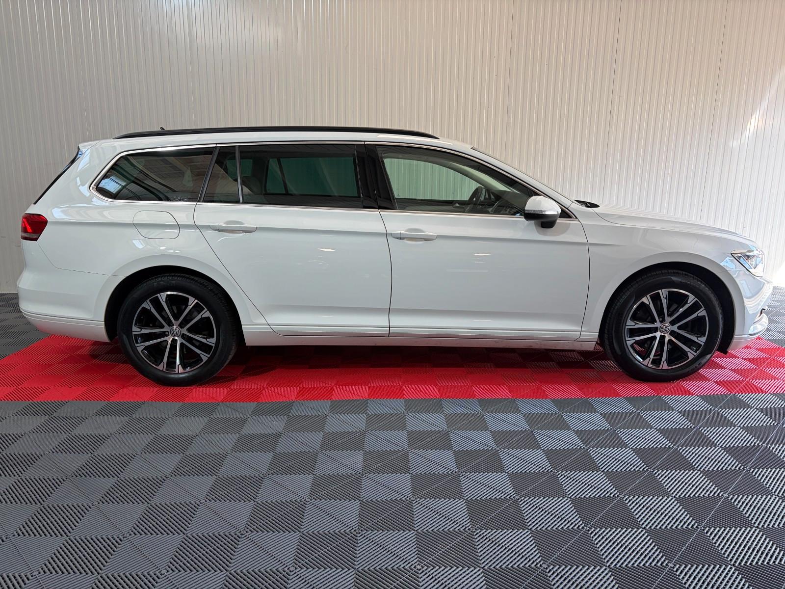 Volkswagen Variant Comfortline Navi Kamera Sitzh. Memory