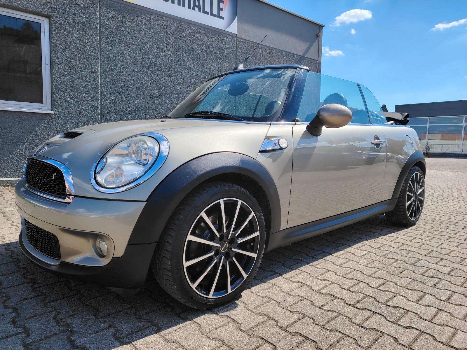 MINI Cooper S Cabrio, Xenon, Leder, 17 Zoll