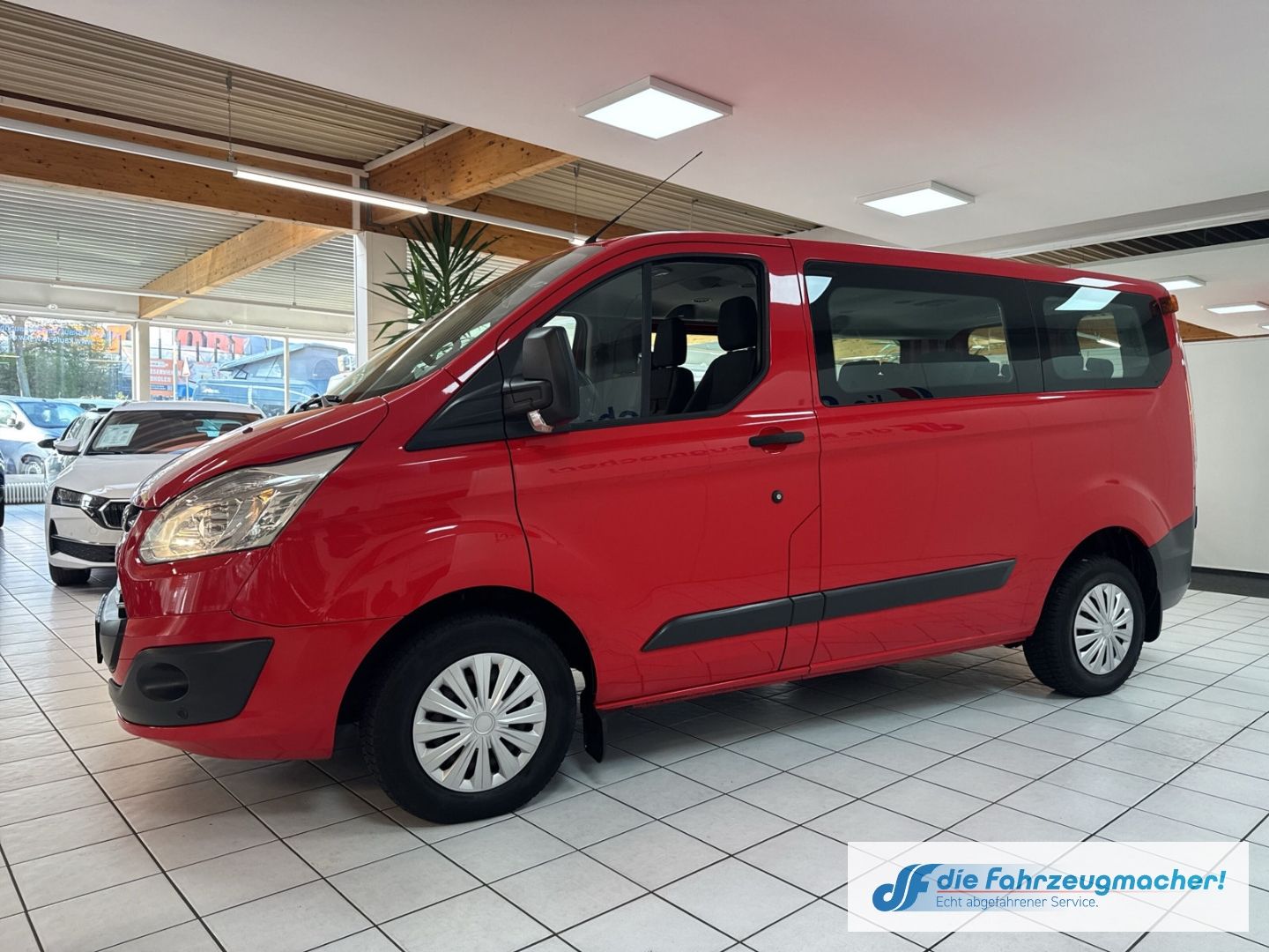 Fahrzeugabbildung Ford Transit Custom Tourneo 310 L1 Trend Temp *8472