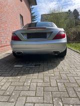 Mercedes-Benz SLK 200 BlueEFFICIENCY -Automatik R172 - silberne Mercedes-Benz SLK 200