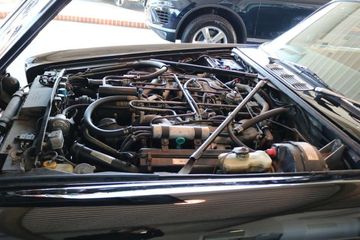 Fahrzeugabbildung Jaguar XJ12 L 5.3 V12