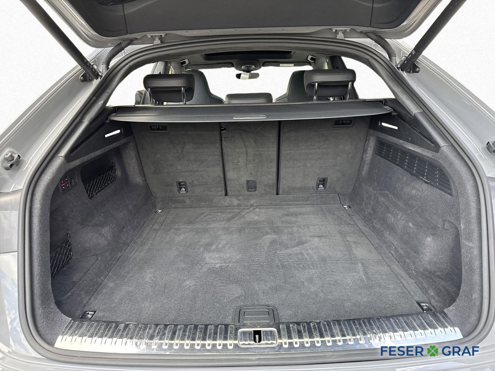 Audi RSQ8 TFSI quattro KERAMIK AHK 305km h B&O HuD foto 15