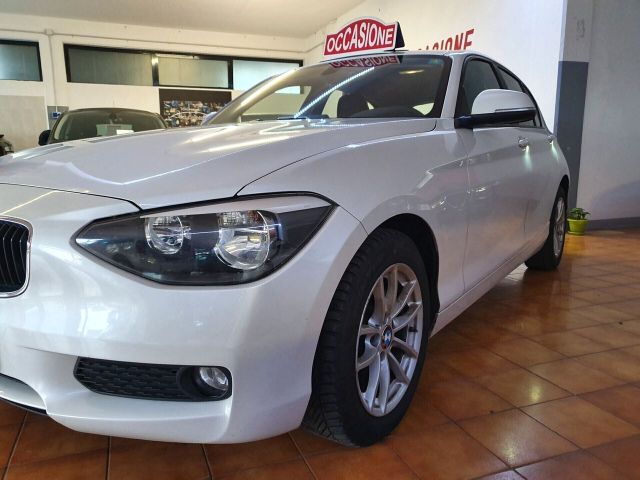 BMW Bmw 118 118d 5p. Business