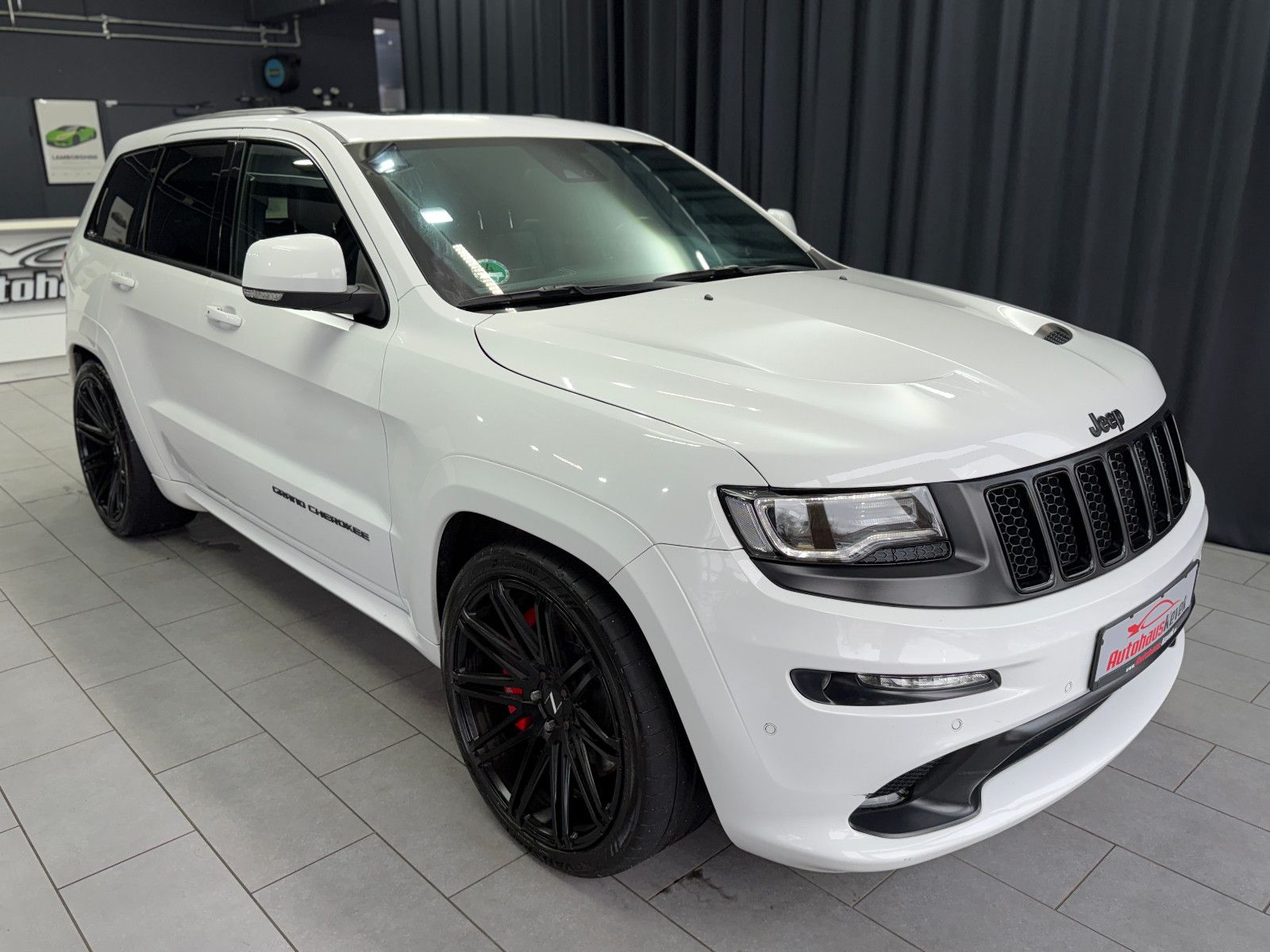 Fahrzeugabbildung Jeep Grand Cherokee 6.4 V8 HEMI SRT|H&K|D-FZG|