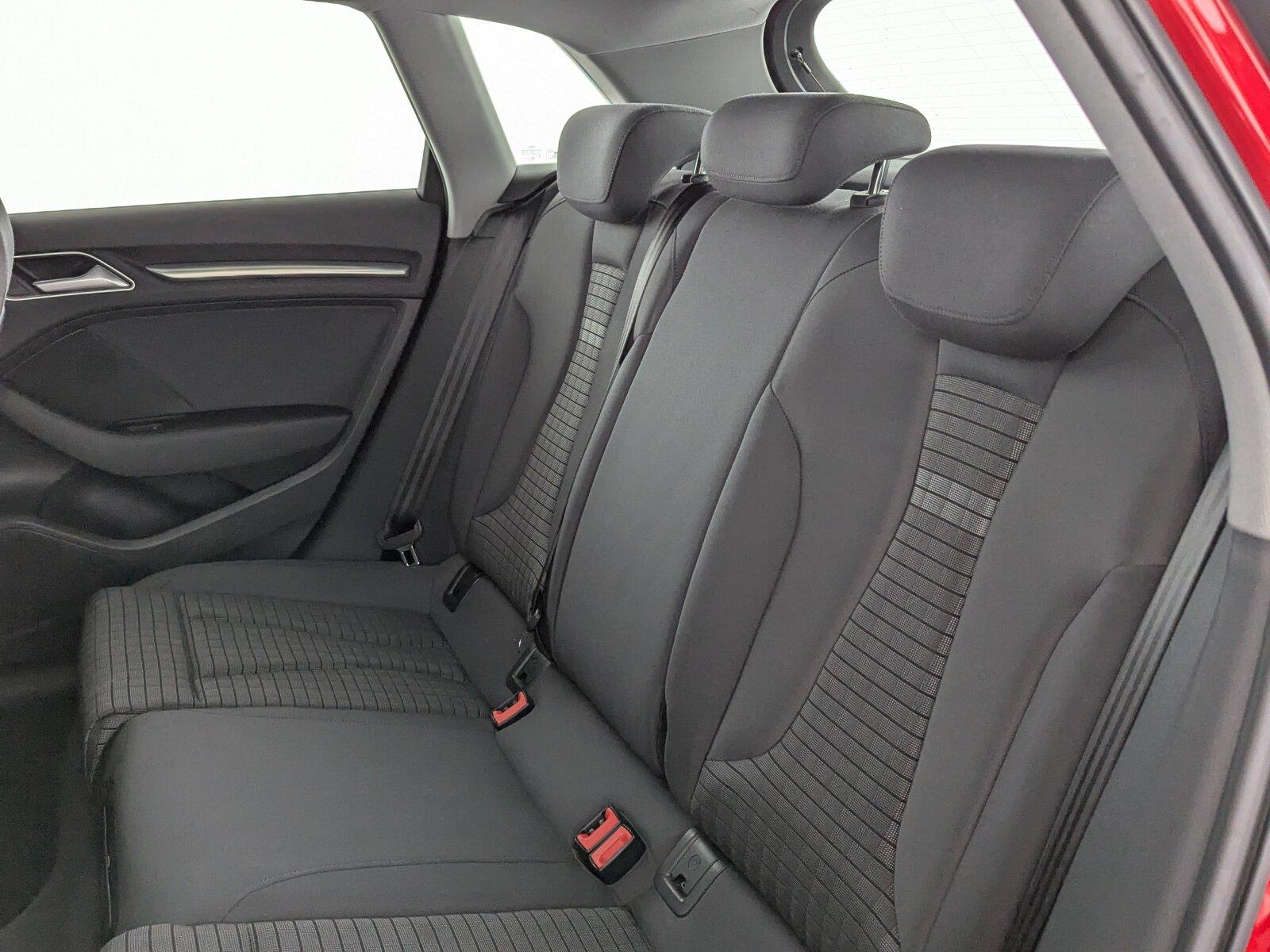Audi A3 Sportback 35 TFSI sport XENON+NAVI+PDC+SHZ+, миниатюра 13
