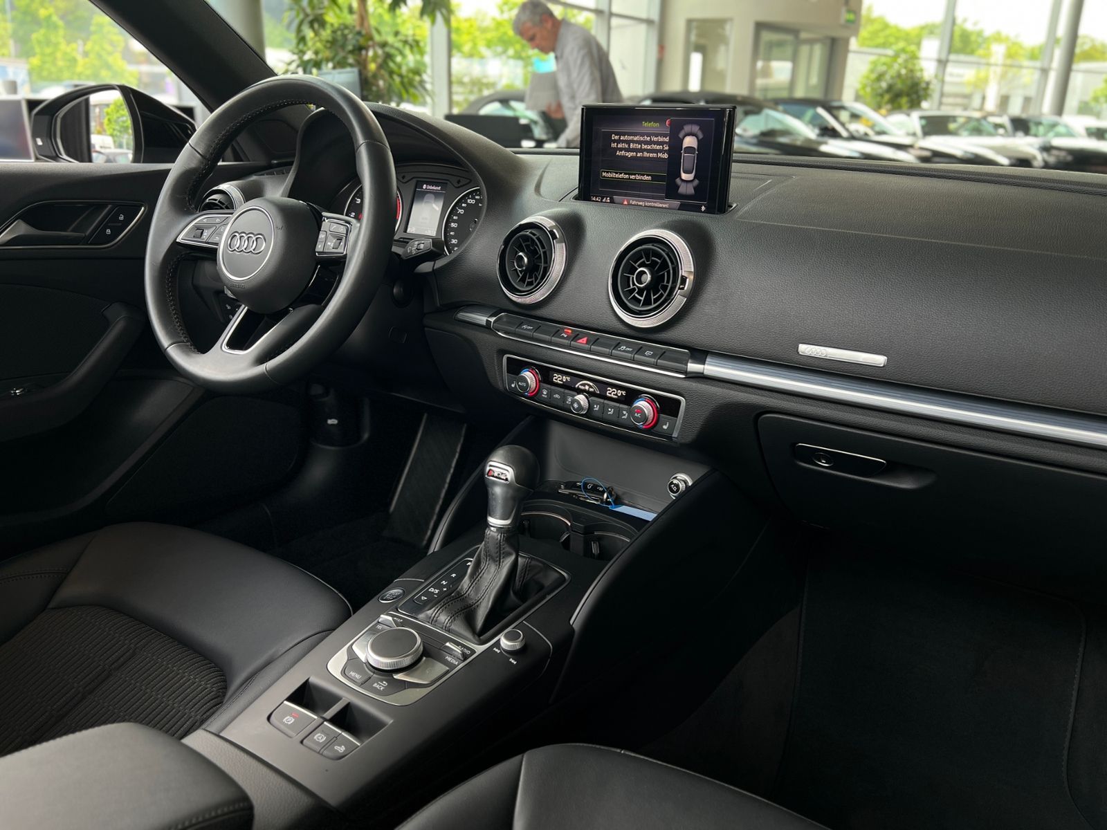 Fahrzeugabbildung Audi A3 Cabriolet  design 35 TFSI S tronic NAVI GRA S