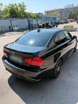 BMW 318i E90 - BMW 318: 318i E90